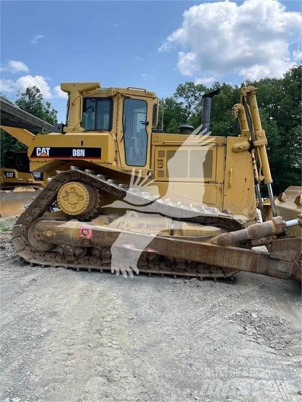 CAT D8N Rupsdozers