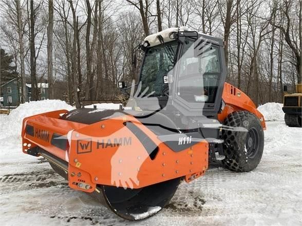 Hamm H11i Trilrolwalsen