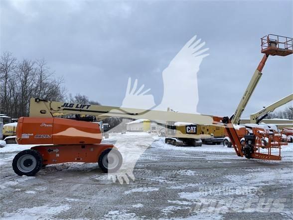 JLG 860SJ Telescoophoogwerkers