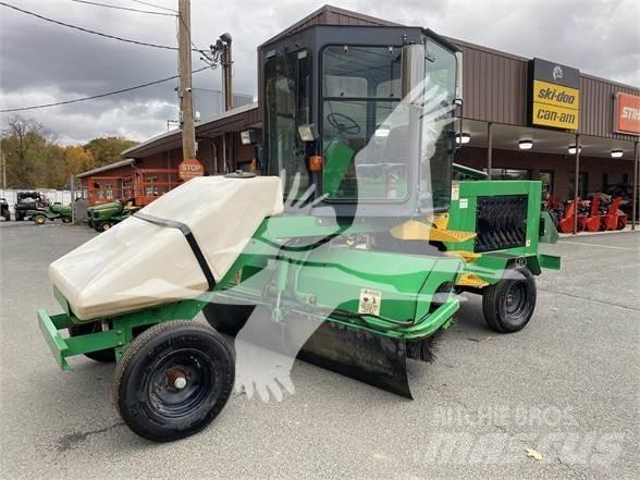  LAYMOR SM400 Veegmachines