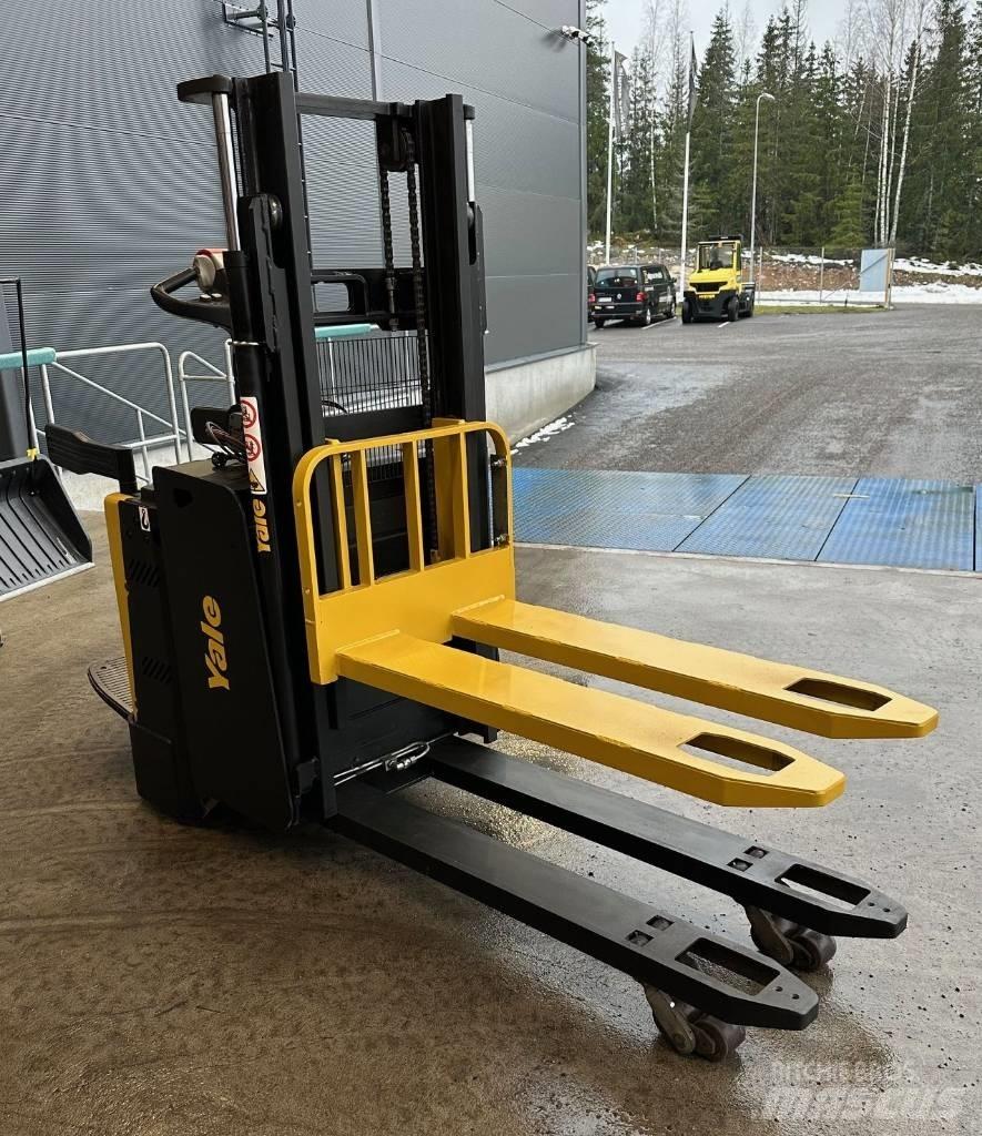 Yale MP20XD Zelfrijdende stapelaars