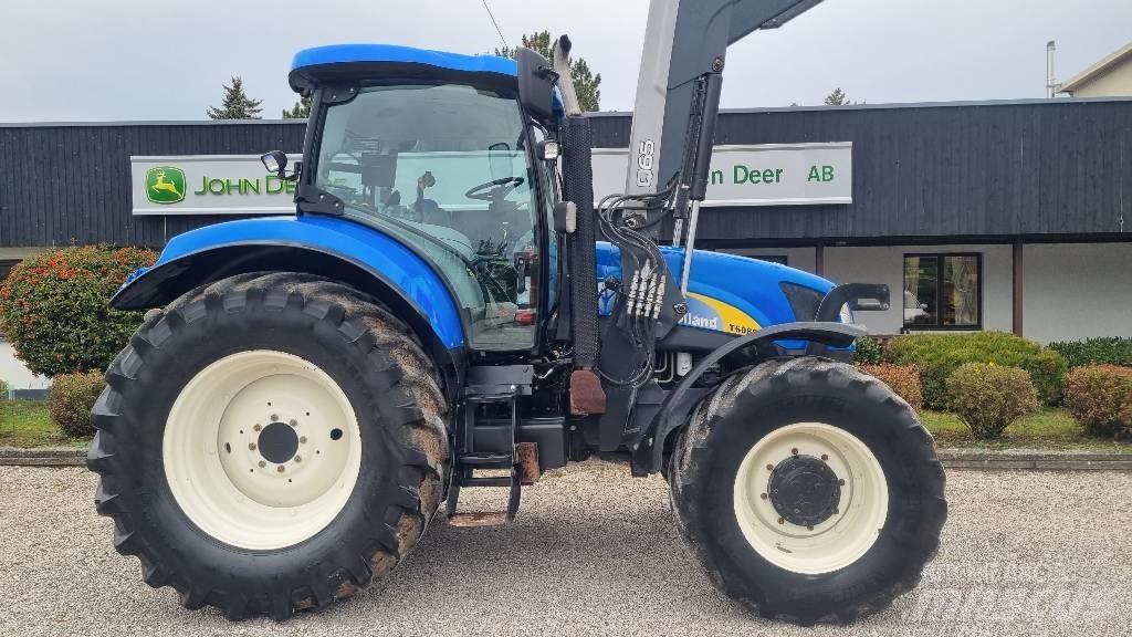 New Holland T6080 Tractoren