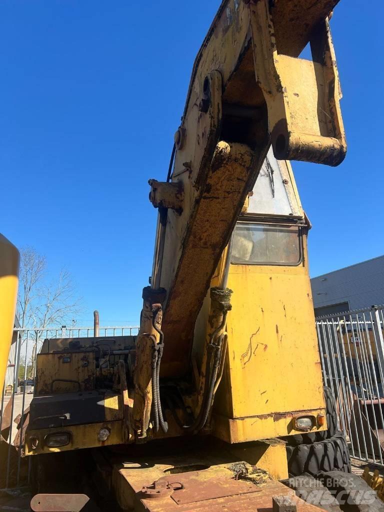 Liebherr 7951 Wielgraafmachines