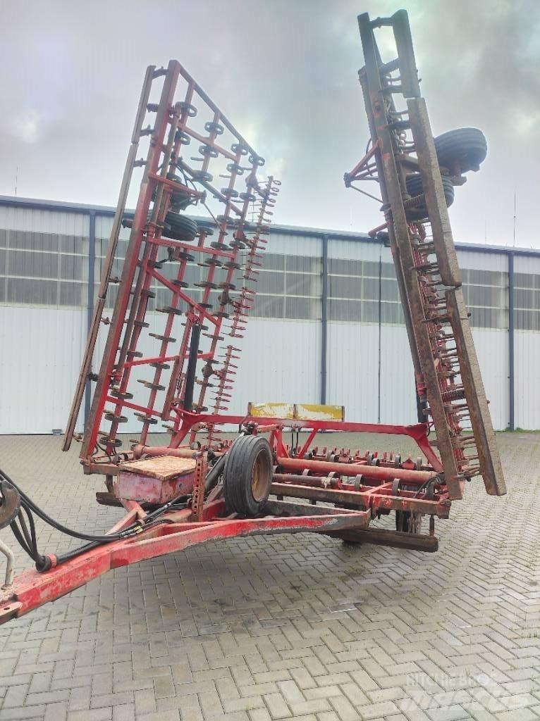 Väderstad NZ Cultivatoren