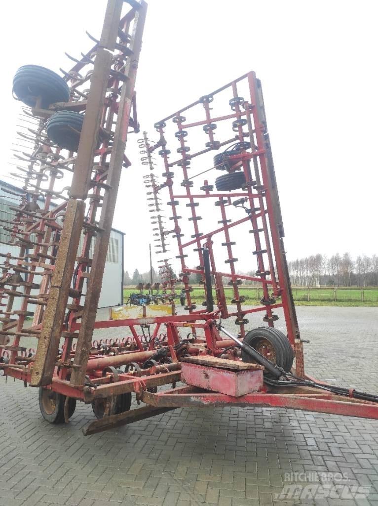 Väderstad NZ Cultivatoren