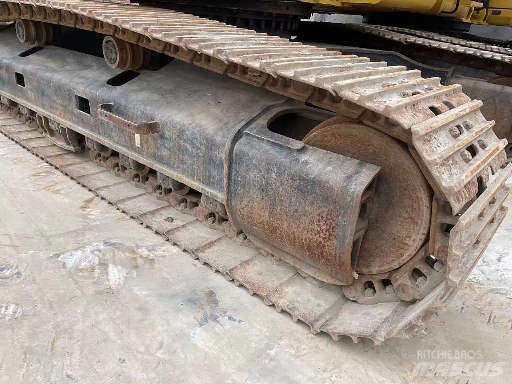CAT 329 D Rupsgraafmachines