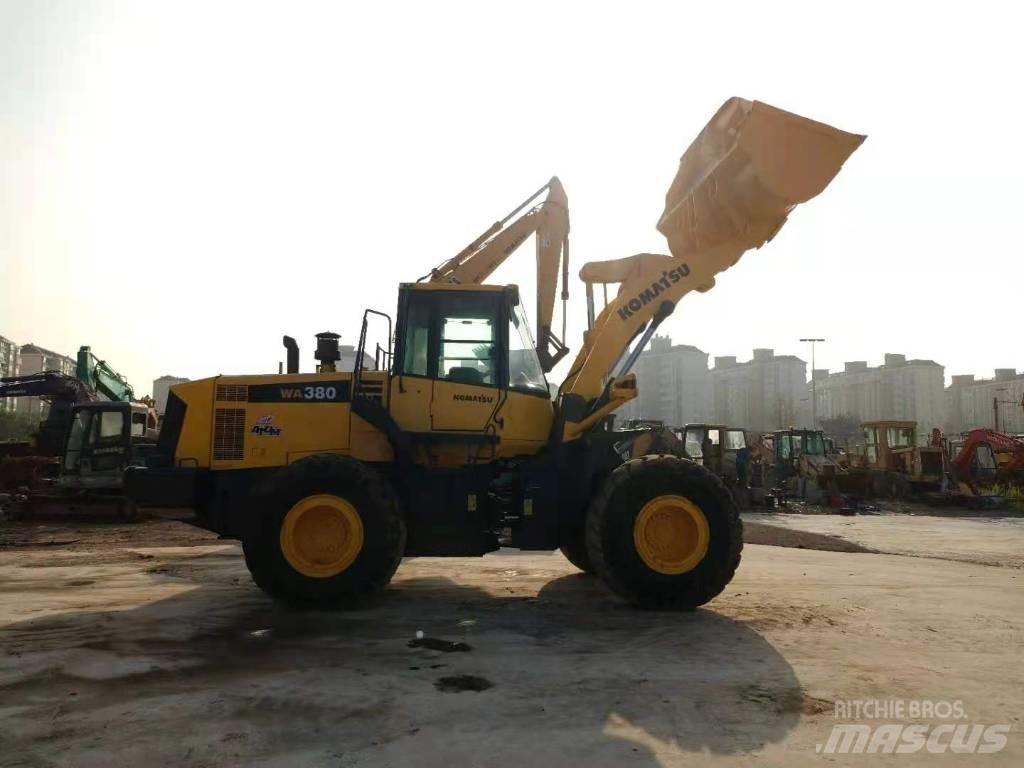 Komatsu WA 380-6 Wielladers