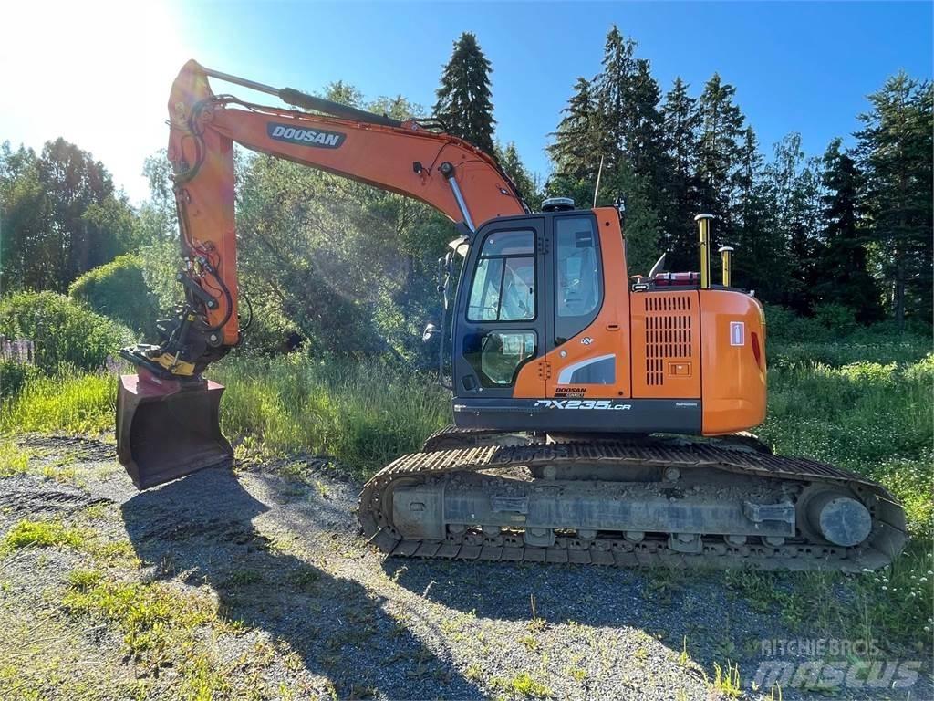 Doosan DX235 LRC Rupsgraafmachines