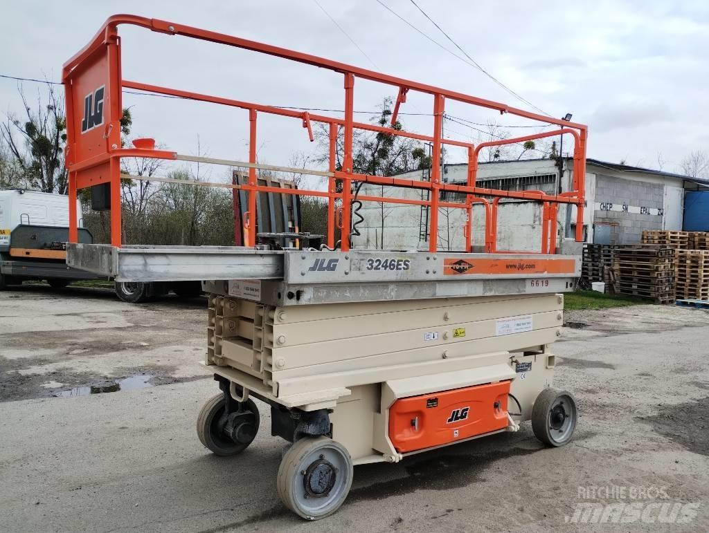JLG 3246 ES Schaarhoogwerkers