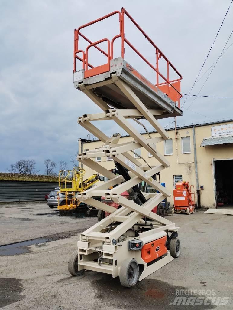 JLG 3246 ES Schaarhoogwerkers
