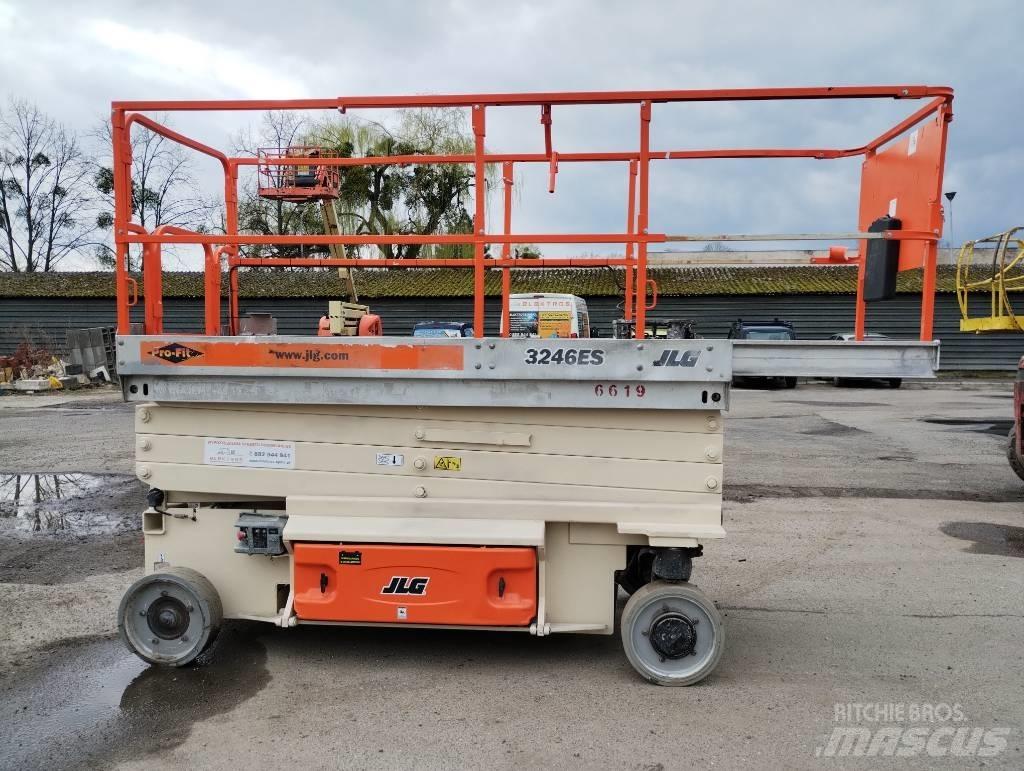 JLG 3246 ES Schaarhoogwerkers