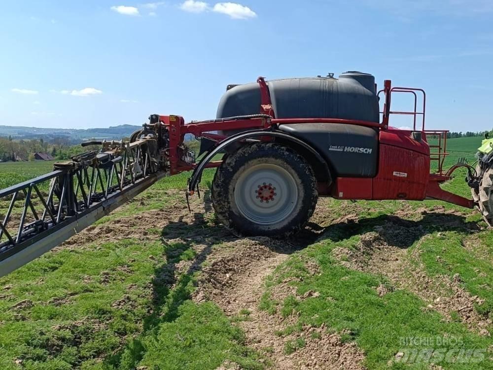 Horsch Leeb Getrokken spuitmachines