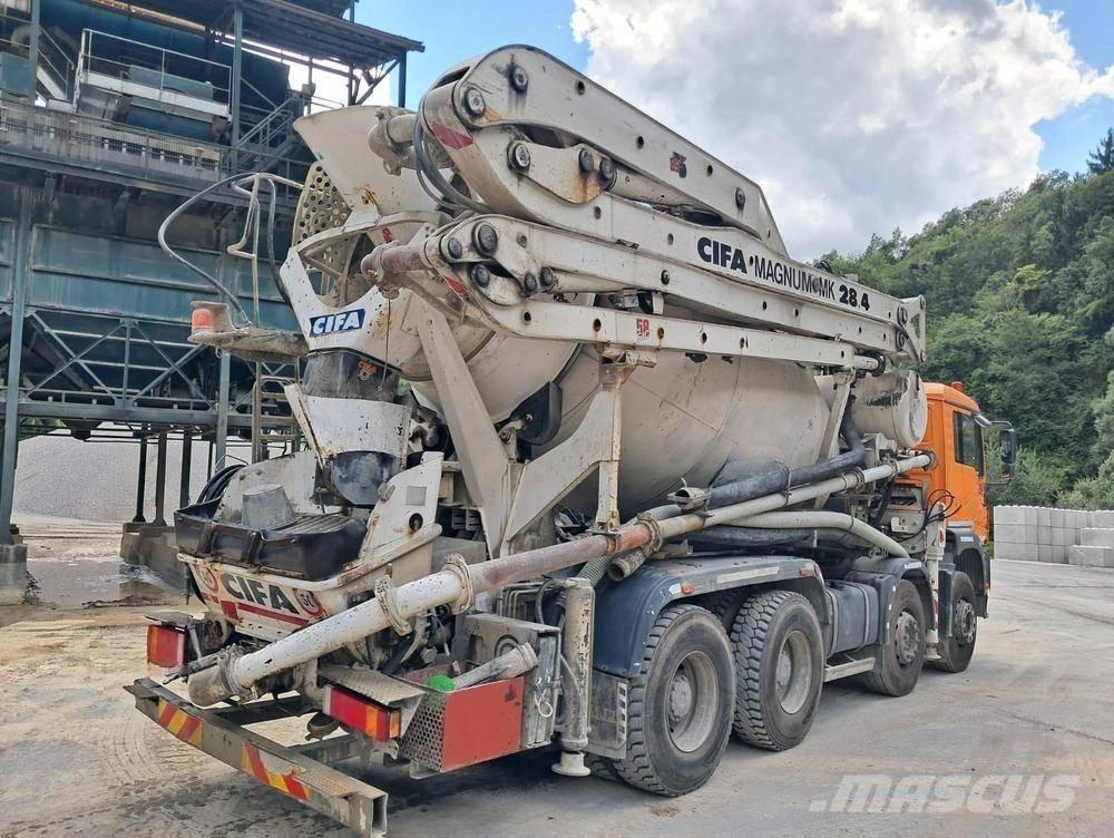 MAN TGA 41.480 Betonmixers en pompen