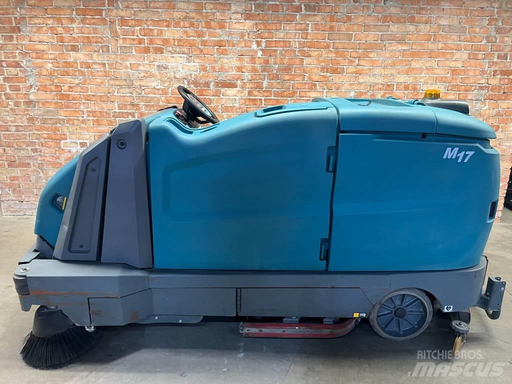 Tennant M 17 Veegschrobmachines