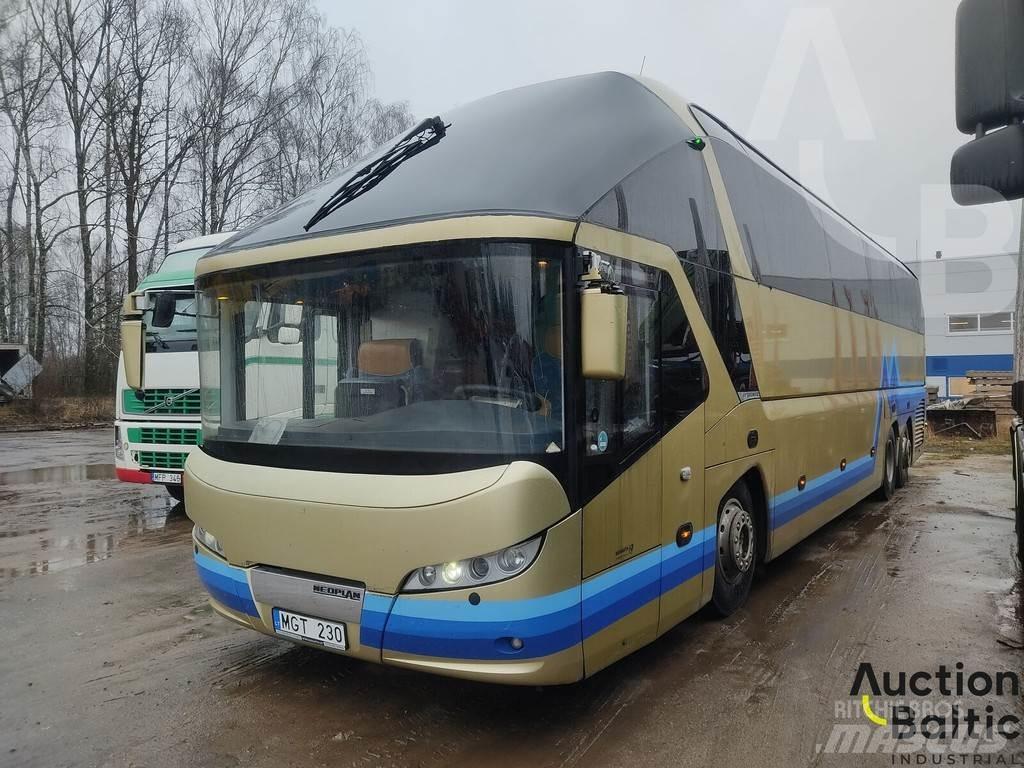 Neoplan P11 Intercitybussen