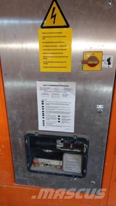 Alimak Scando 450 Mast climbing work platforms