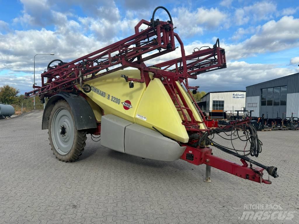 Hardi Commander 3200 Getrokken spuitmachines