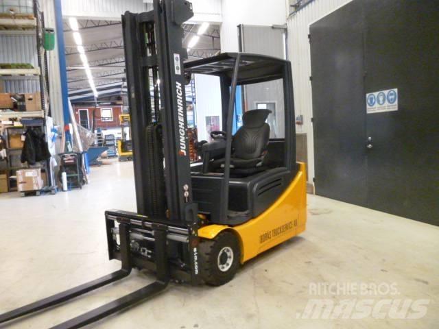 Jungheinrich EFG 216 Elektrische heftrucks