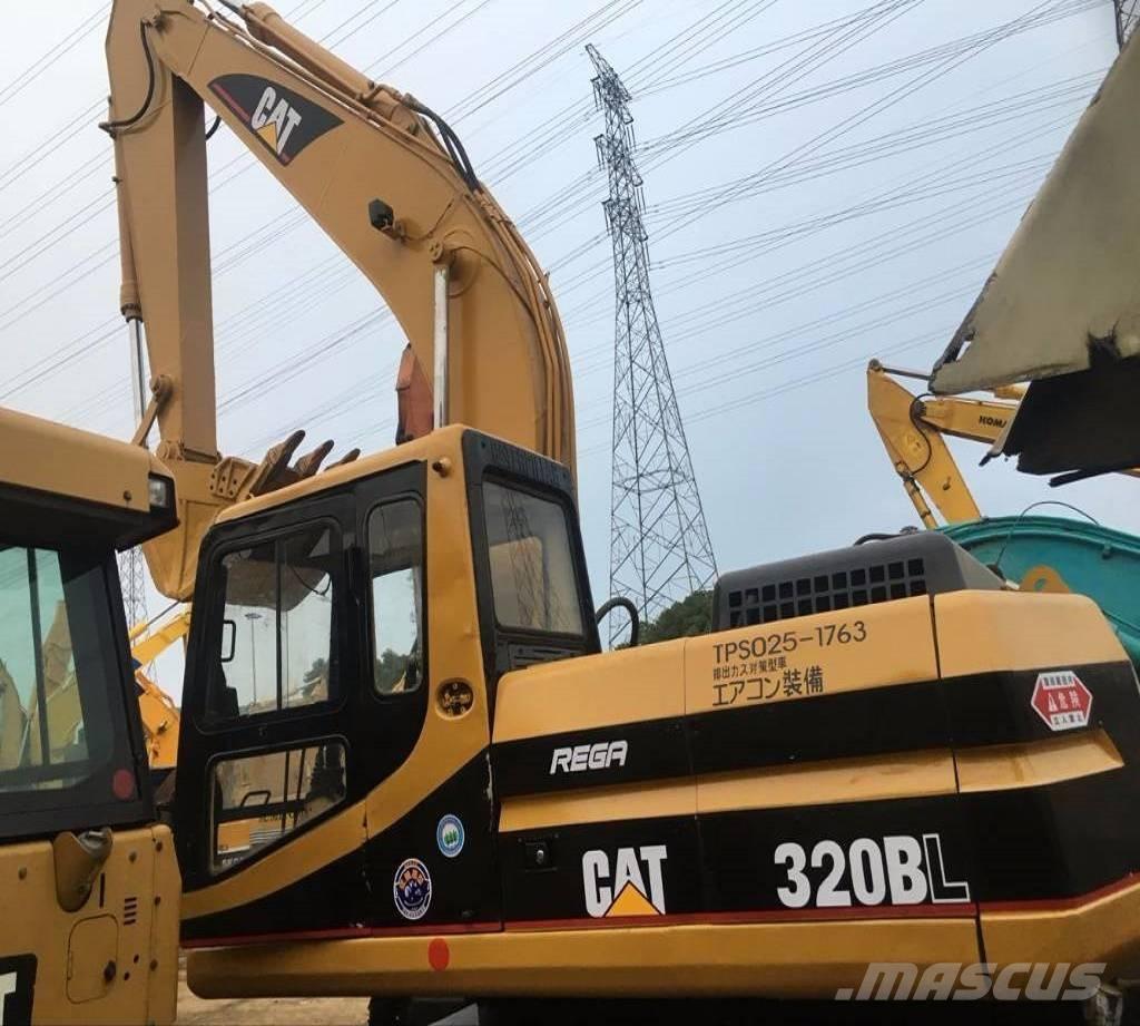 CAT 320 B Rupsgraafmachines
