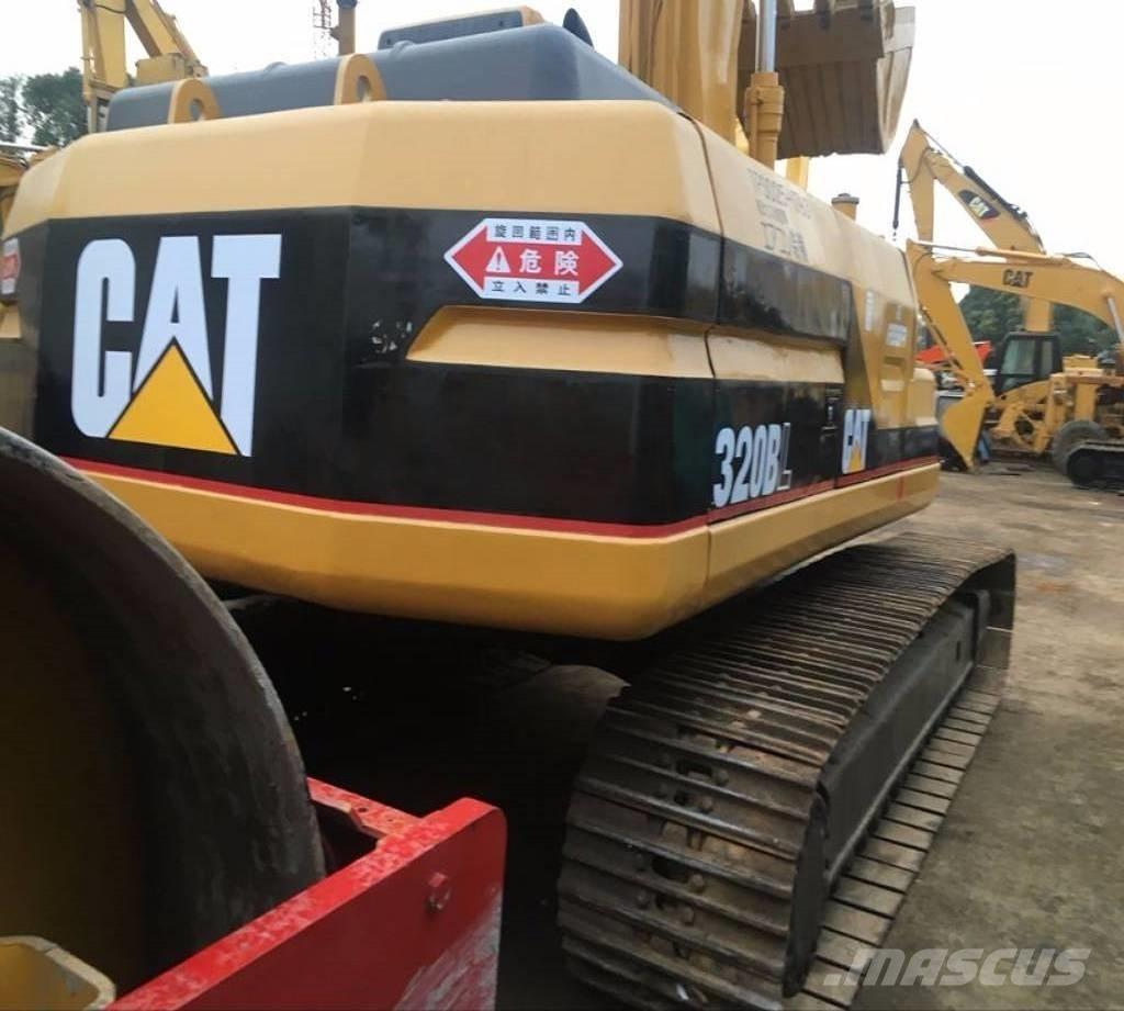 CAT 320 B Rupsgraafmachines