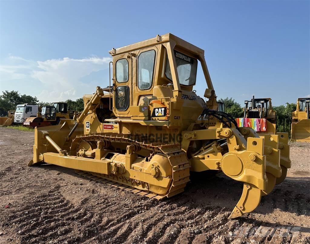 CAT D7G Rupsdozers