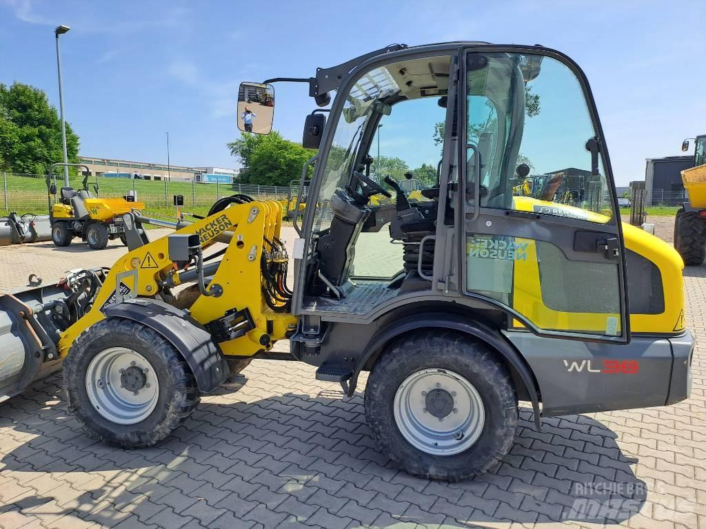 Wacker Neuson WL38 Wielladers