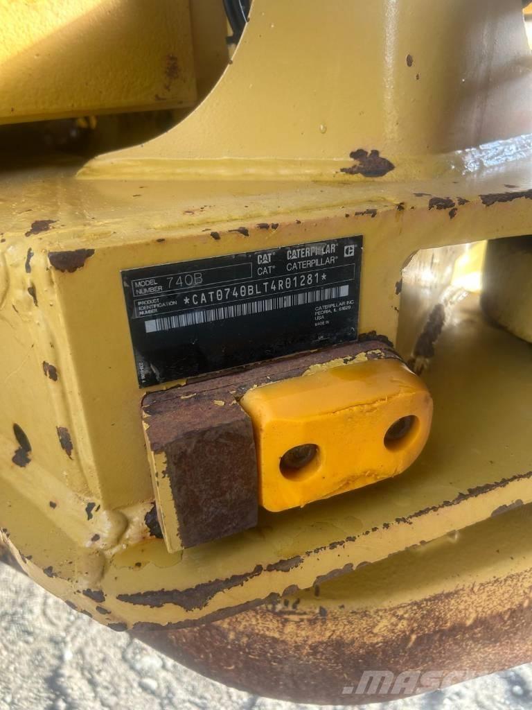 CAT 740B Knik dumptrucks