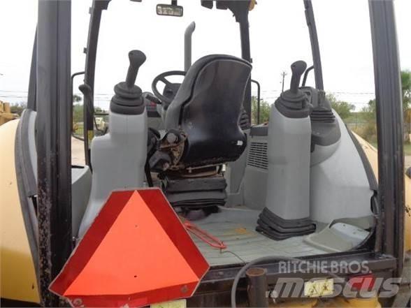 CAT 420F Graaf-laadcombinaties