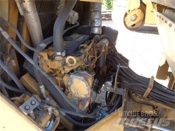 CAT CB-534D Trilrolwalsen