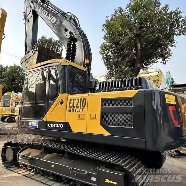 Volvo EC 210 Rupsgraafmachines