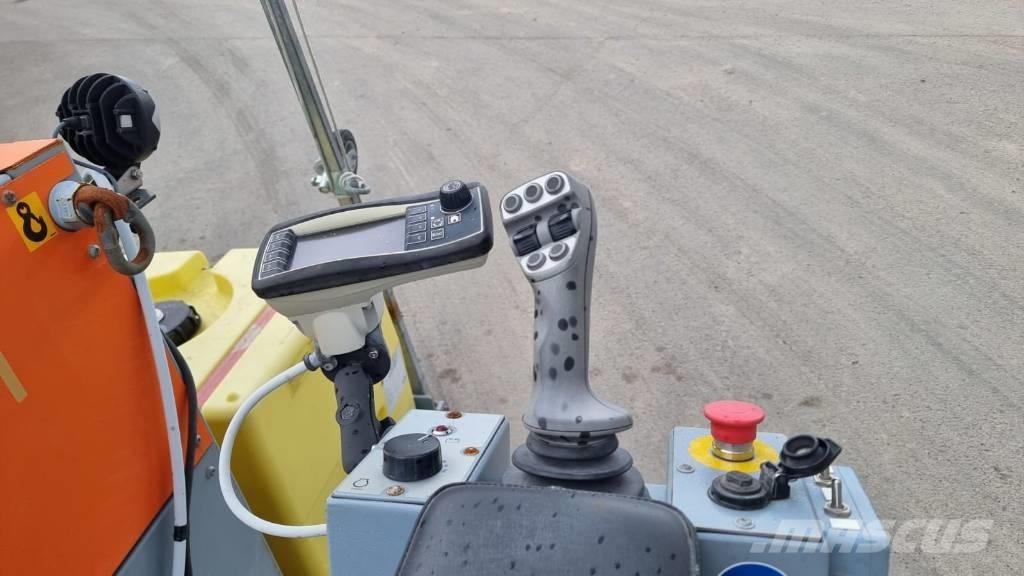  UNICUT 600 FLOOR SAW Steen en betonzagen