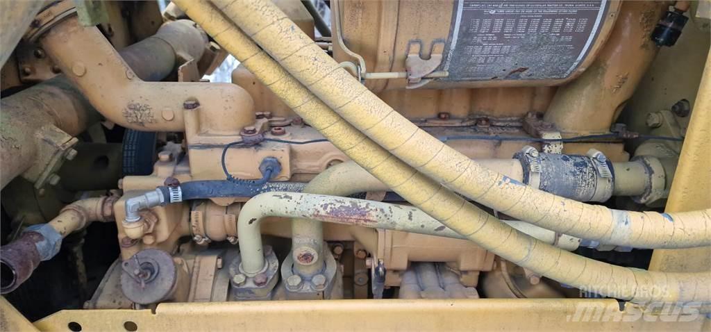 CAT D4E Rupsdozers