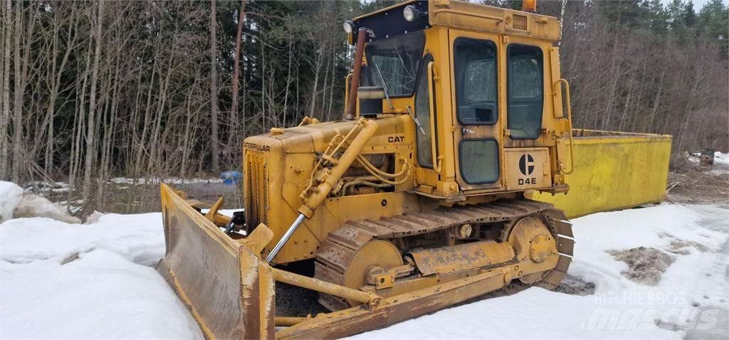 CAT D4E Rupsdozers