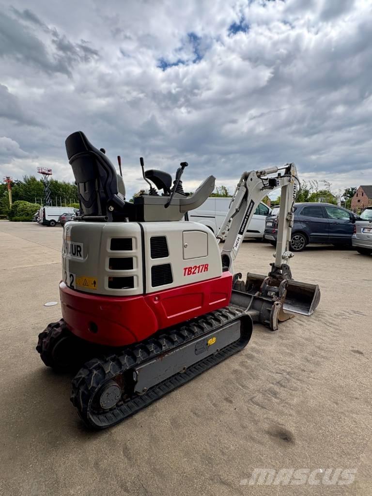 Takeuchi TB 217 R Minigraafmachines < 7t