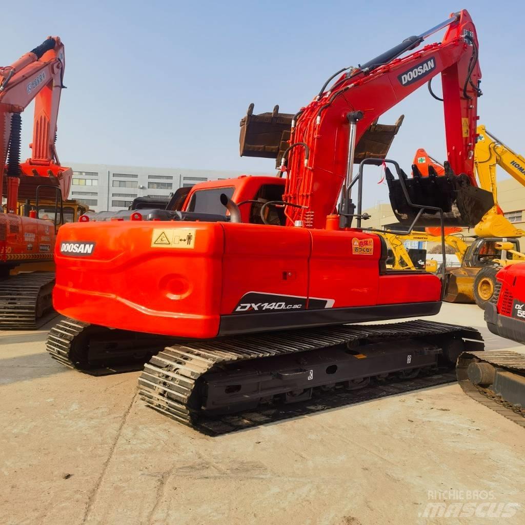 Doosan DX 140 Rupsgraafmachines