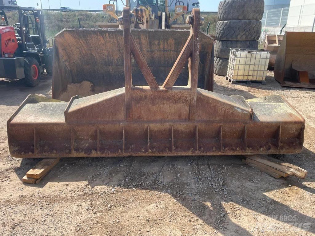 Bomag BC 572 RB Afvalpersen