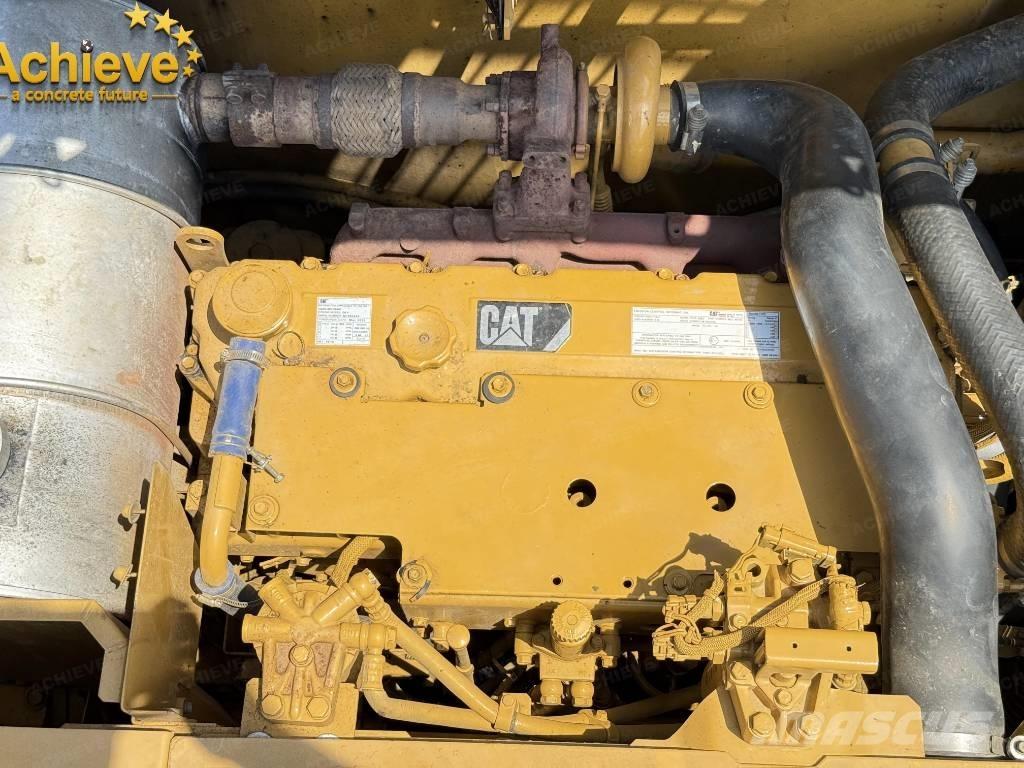 CAT 320 D2 Rupsgraafmachines