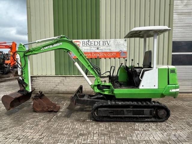 Mitsubishi MM 30 SR Rupsgraafmachines