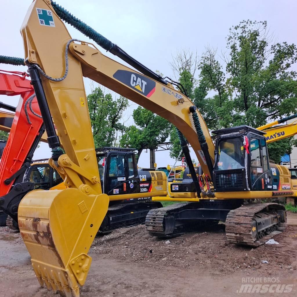 CAT 320 D Rupsgraafmachines