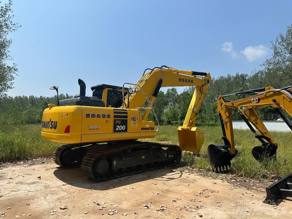 Komatsu PC200-8 Rupsgraafmachines