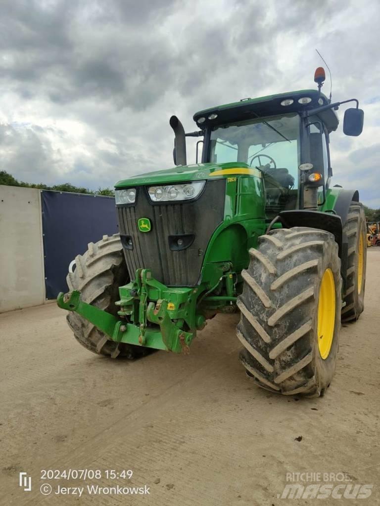 John Deere 7260 R Tractoren