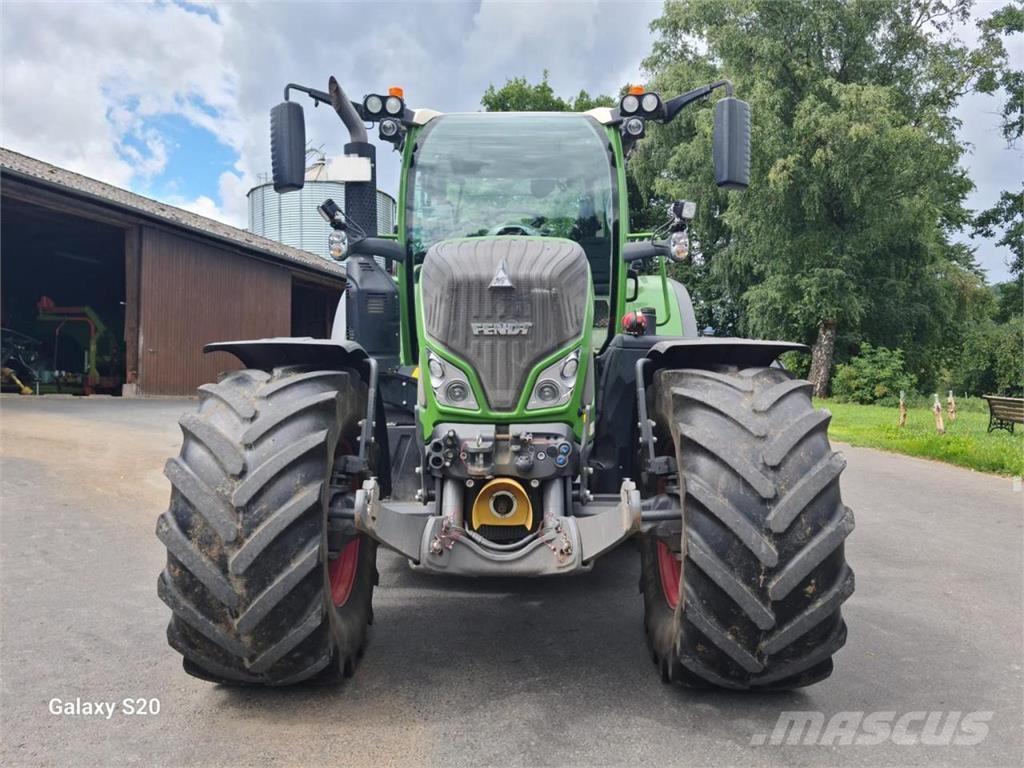 Fendt 722 Vario Tractoren