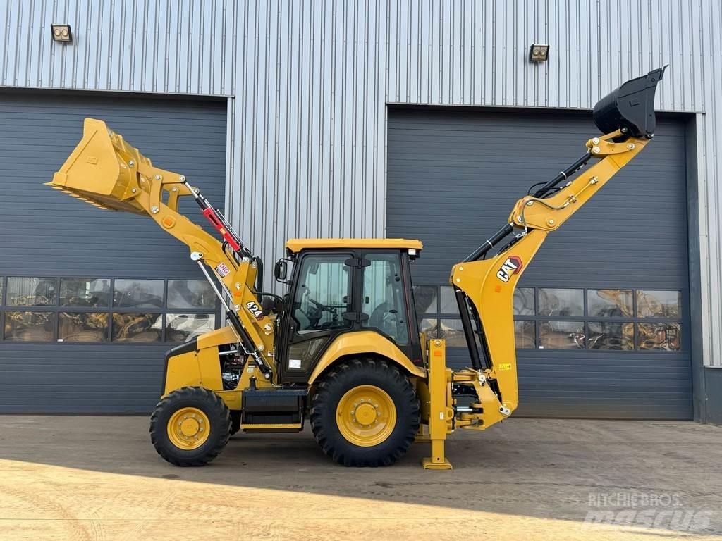 CAT 424 - 4x4 / 4WD / AC Graaf-laadcombinaties