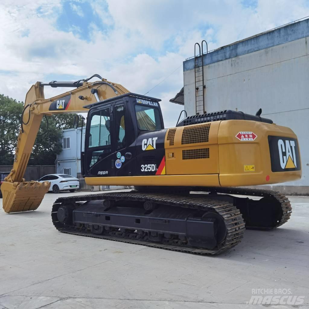 CAT 325D Rupsgraafmachines