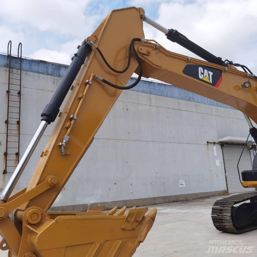 CAT 325D Rupsgraafmachines