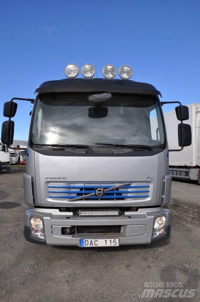 Volvo FL240 4X2 Koelwagens