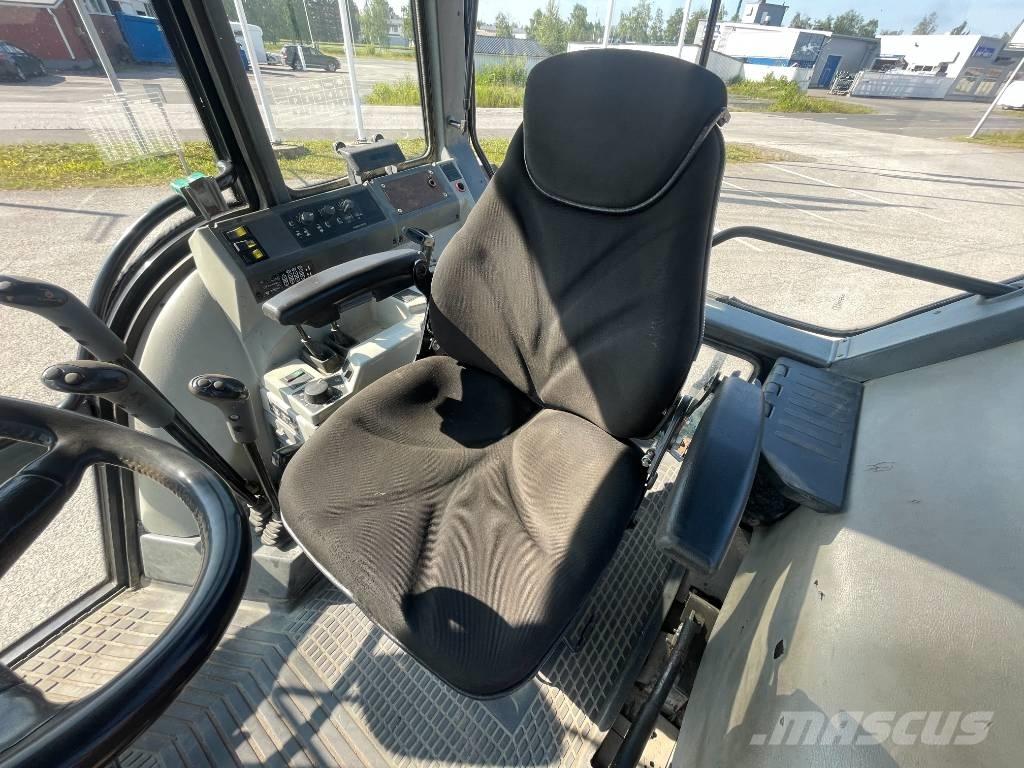 Valmet 6900 Tractoren