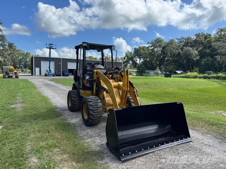 CAT 903 C2 Wielladers