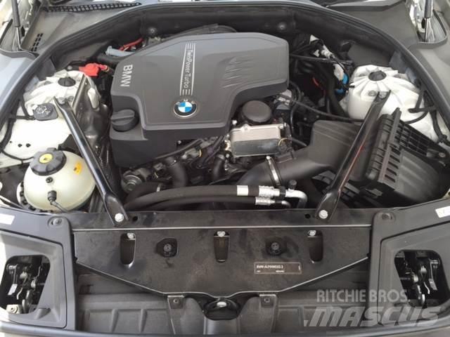 BMW 528i Auto's
