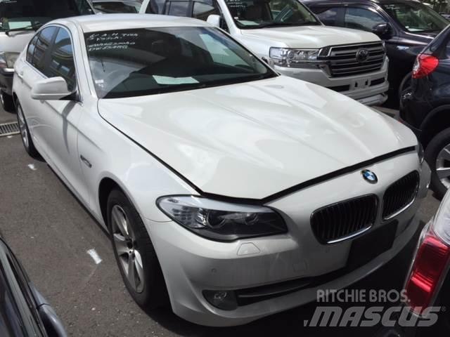 BMW 528i Auto's